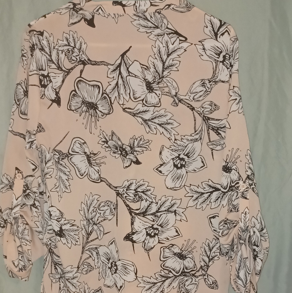 Shirt - Picture 3 of 3